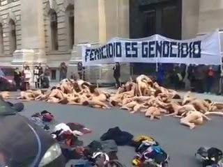 Desnuda mujeres protest en argentina -colour versión: porno 01