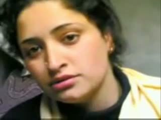 Warga india kashmiri gadis giving menghisap zakar dan seks / persetubuhan dengan bf