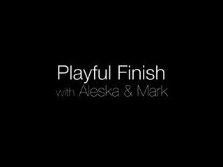 Aleska diamond - aleksa diamond fucks tarafından the avcı noel ama wants bir kocaman florida için son