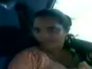 Kerala aunty প্রস্তুত থেকে যৌনসঙ্গম তার partner মধ্যে একটি গাড়ী