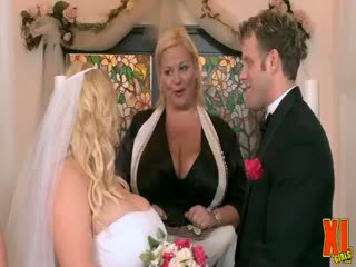 Bride Fat Boobs - Wedding boobs - Mature Porn Tube - New Wedding boobs Sex Videos.