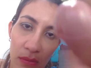 Dreamy colombian moderate gets cum shot on her mouth