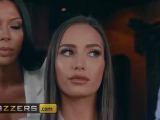 قوة زوجان rachel starr & keiran lee exploit جنسي assistant desiree dulce إلى مجموعة من ثلاثة أشخاص